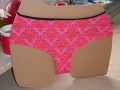 Slip in Pink mit schöner Ornamentik