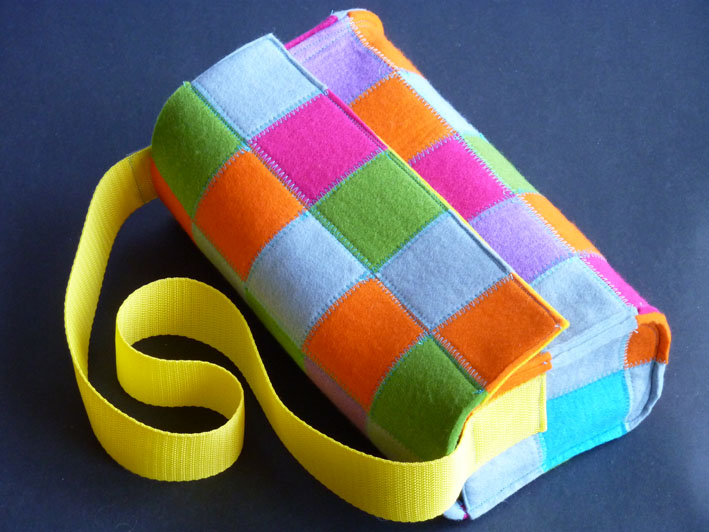 You are currently viewing Handtasche Modell „squares“