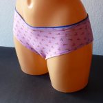 Hipslip aus Baumwolljersey mit kleinen Kirschen