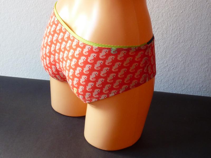 Hipslip mit Seepferdchen aus Baumwolljersey