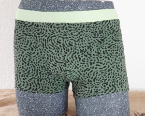 Retro-Herrenslip, Modell “Dunkeloliv mit schwarzer Struktur”