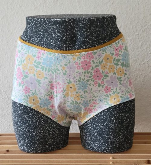 High Waist-Slip "Retroblümchen in Pastell"