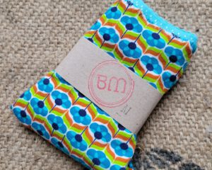 Hipslip „Blue Retroflowers in a Row“