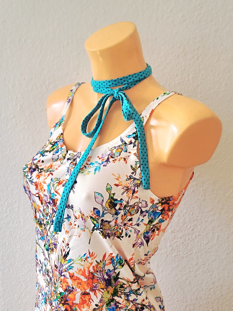 Hemdchen-Set aus Baumwolljersey in Cremeweiss mit Blüten